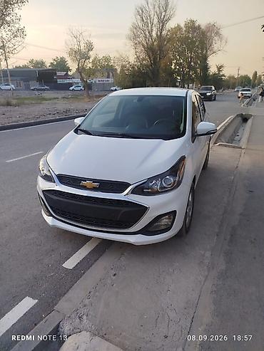 самые дешёвые авто: Chevrolet Spark: 2020 г., Хэтчбэк — 2