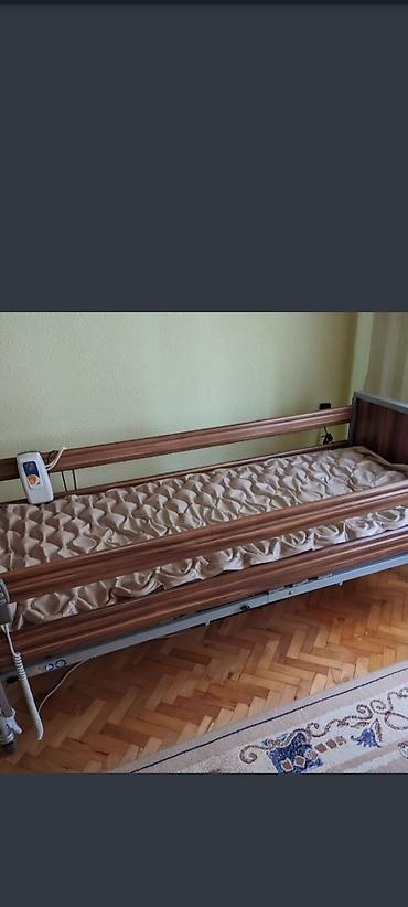 second hand wheelchairs: Relativno malo korišćen krevet, prodaje se u kompletu sa medicinskim i — 9