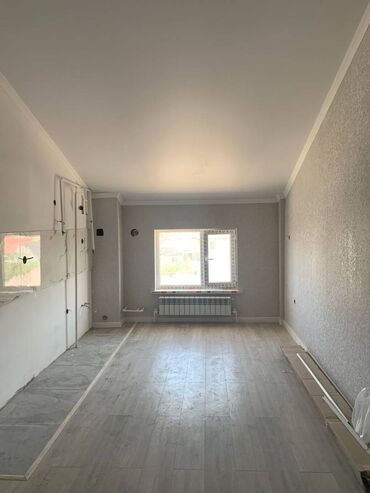 квартира на долгий срок ак орго: 2 комнаты, 35 м², Индивидуалка, 4 этаж, Косметический ремонт