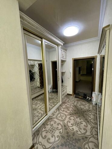 Долгосрочная аренда квартир: 3 комнаты — 7