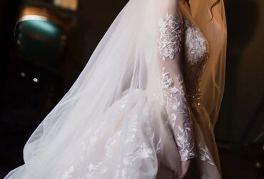элегантное свадебное платье: Продаю свадебное платье. После химчистки, использовалось только в