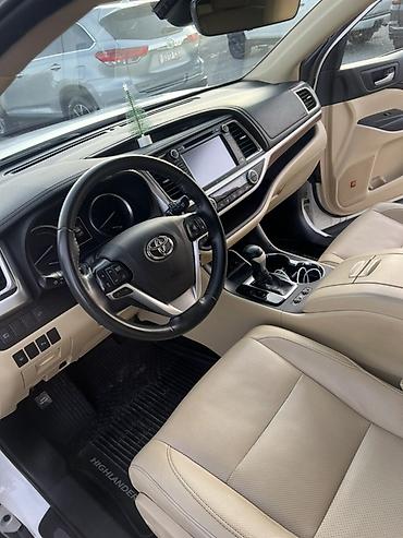 Toyota: Toyota Highlander: 2019 г., 3.5 л, Вариатор, Гибрид, Кроссовер — 18