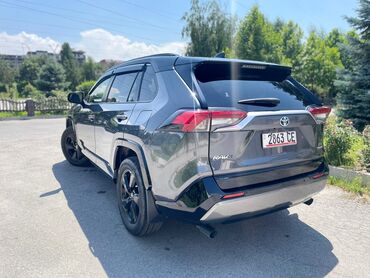 срочная продажа авто по низким ценам: Toyota RAV4: 2020 г., 2.5 л, Автоматтык, Гибрид, Жол тандабас