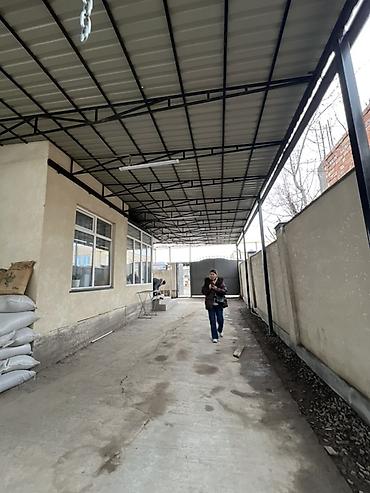 Продажа коттеджей и домов: Продается частный дом с благоустроенным двором и хозпостройками — 3