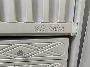 Ali Bebe uşaq beşiyi və döşək - Brend/model: Ali Bebe - Rəng: ağ