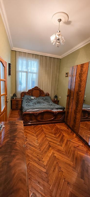 əmircanda bina evi: ÇOX TƏCİLİ KİRAYƏ MƏNZİL Mənzil,28 May metrosunun 2 ci çıxışına — 3