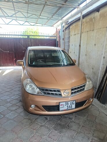 автомобили в рассрочку без первоначального взноса: Nissan Tiida: 2009 г., 1.6 л, Вариатор, Бензин, Хетчбек