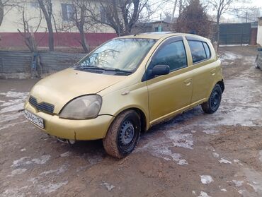 Toyota: Toyota Vitz: 2000 г., 0.1 л, Автомат, Бензин, Хэтчбэк