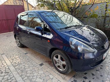 Honda: Honda Jazz: 2002 г., 1.4 л, Механика, Бензин, Хэтчбэк