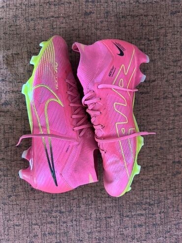 Бутсы: Футбольные бутсы Nike Mercurial с технологией Air Zoom Размер 43 Без