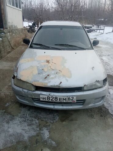 Mitsubishi: Mitsubishi Lancer: 1997 г., 1.3 л, Механика, Бензин, Седан