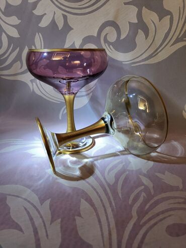 Čaše: Case nove,vintaz za dvoje za poslastice. Case u dve boje,komplet — 2