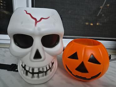 saxta baba saxta can: Halloween temalı şirniyyat vedrələri dəsti - 2 ədəd plastik qab: 1 — 1