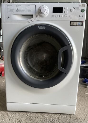 продам бу стиральную машину: Кир жуучу машина Hotpoint Ariston, Колдонулган, Автомат, 6 кг чейин, Компакттуу