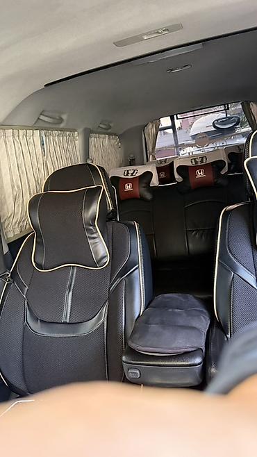 чехлы на минивен: Honda Stepwgn: 2004 г., 2 л, Автомат, Бензин, Минивэн — 10