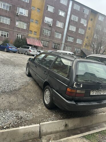 Volkswagen: Volkswagen Passat Variant: 1992 г., 1.8 л, Механика, Бензин, Универсал — 2