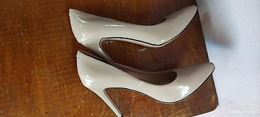 Туфли: Туфли состояние хорошее размеры 38-39 в Карабалте возможно доставка at lalafo.kg — 11 Туфли: Туфли состояние хорошее размеры 38-39 в Карабалте возможно доставка — 11