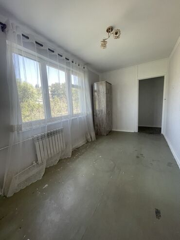 продаю квартирк: 2 комнаты, 44 м², 103 серия, 3 этаж, Косметический ремонт