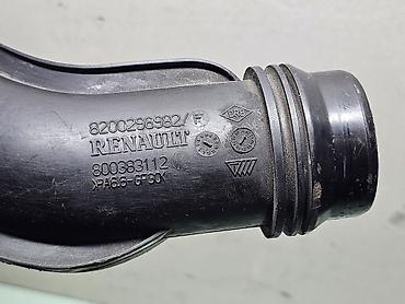 Трубки, патрубки, шланги: Патрубок Renault 2005 г., Б/у, Оригинал, Германия — 2