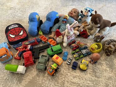 Игрушки: Игрушки, два пакета за 500. Дайте новую жизнь игрушкам и пусть ваш