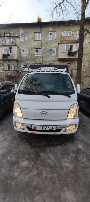 Hyundai: Hyundai Porter: 2020 г., 2.5 л, Типтроник, Дизель, Бус