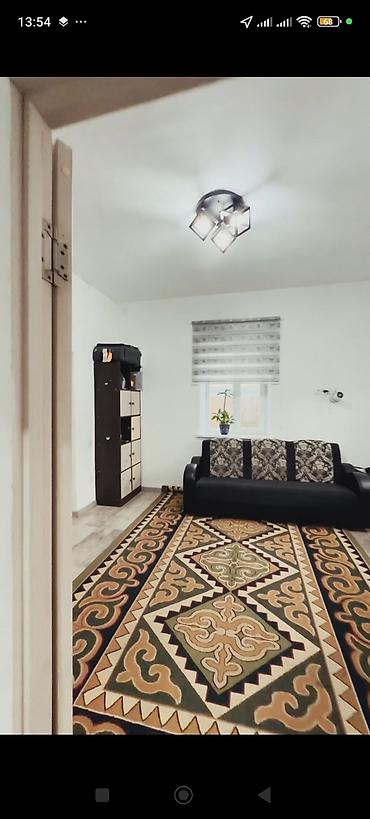 Продажа коттеджей и домов: 3 комнаты, 102 м², 3 соток, Бишкек, Риэлтор — 3