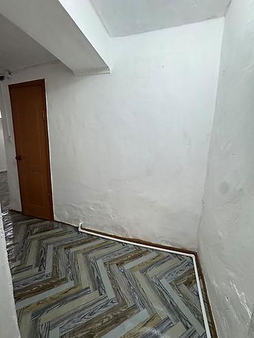 квартира студия 22 метра: 1 комната, 32 м², Хрущевка, 1 этаж, Косметический ремонт — 6
