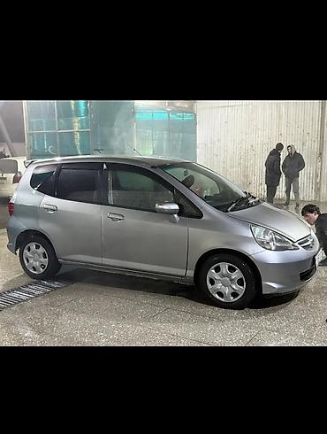 Honda: Honda Fit: 2006 г., 1.3 л, Вариатор, Бензин, Хэтчбэк — 12