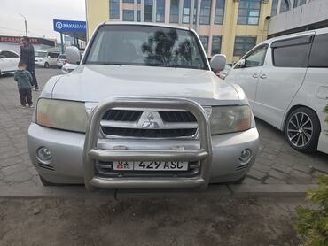 авто гибрит: Mitsubishi Pajero: 2004 г., 3.2 л, Автомат, Дизель, Внедорожник