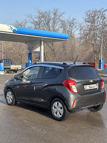 Chevrolet: Chevrolet Spark: 2019 г., 1 л, Робот, Бензин, Хэтчбэк — 1