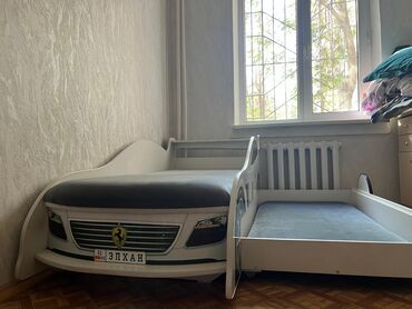 кресло качалку для новорожденного: Унаа түрүндөгү керебет, Колдонулган, ЛДСП