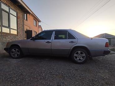 рул мерс 210: Mercedes-Benz W124: 1993 г., Кол менен иштөөчү, Седан — 5