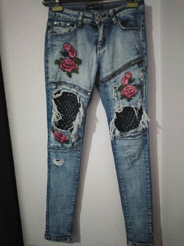 dsquared pantalone: M. SARA. Farmerke, bez mana. Savrsene