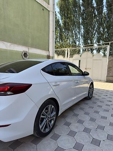 hyundai sonata 2000: Hyundai Avante: 2018 г., 1.6 л, Автомат, Бензин, Седан — 4