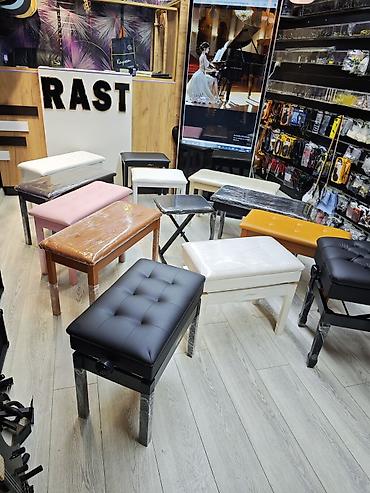 Digər ləvazimatlar: Piano oturacağı Piano oturacağı pianino stulu Hər növdə fərqli — 12