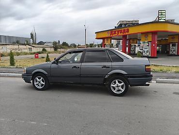 Volkswagen: Volkswagen Passat: 1989 г., Механика, Бензин, Седан — 7