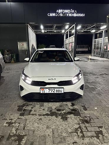 кия ceed: Kia Cerato: 2022 г., 1.6 л, Автомат, Бензин, Седан — 1
