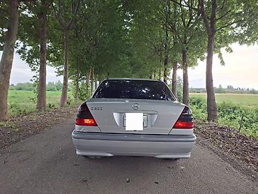 Mercedes-Benz: Mercedes-Benz C 200: 2 l | 1999 il Sedan — 11