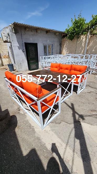 Bağ, çöl mebeli: Metall karkaslı bağ-kafe dəsti - Tərkib: 1 stol + 2 ikiyerli kreslo — 8