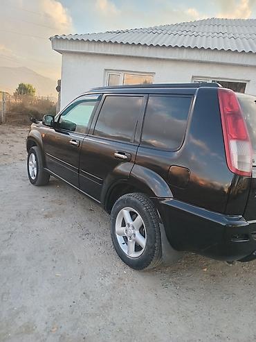 коневоз купить бишкек: Nissan X-Trail: 2002 г., 2 л, Механика, Газ, Кроссовер — 3