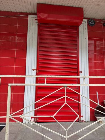 аренда торговых площадей в магазинах: İCARƏYƏ OBYEKT! 🚨 📍 Gediş-gəlişin çox olduğu, əlverişli yerdə! ✅ EV