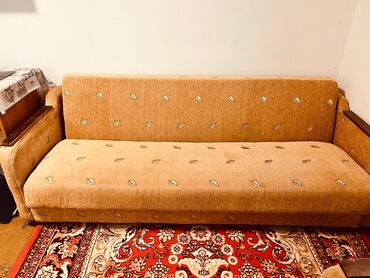 стулья для зала бу: Комплект мягкой мебели, цвет - Бежевый at lalafo.kg стулья для зала бу: Комплект мягкой мебели, цвет - Бежевый