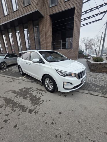 Kia: Kia Carnival: 2018 г., 2.2 л, Типтроник, Дизель, Минивэн — 2