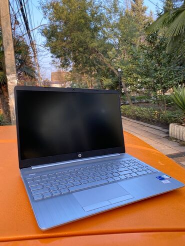 HP: İşlənmiş HP 15.6 ", Intel Core i5, 256 GB, Ünvandan götürmə