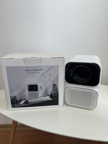 прокат проектора с экраном: Проектор Wanbo T6 Max Компактный домашний проектор в стильном белом