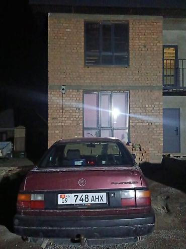 cd 70: Volkswagen Passat: 1990 г., 1.8 л, Механика, Бензин, Седан — 1