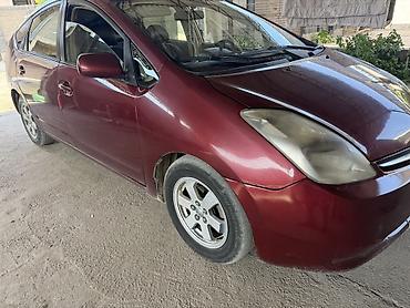 Транспорт: Toyota Prius: 2004 г., 1.5 л, Вариатор, Гибрид, Лифтбек — 2