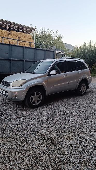 ремонт сколов над лобовым стеклом: Toyota RAV4: 2001 г., Бензин, Кроссовер — 3