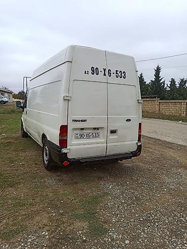 man sat: Ford Transit yük . Maşın Mator karopka ideyal vezyetdedi . 2000 ci — 2