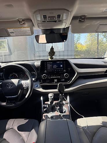 volvo 6×2: Toyota Highlander: 2020 г., 2.5 л, Гибрид, Кроссовер — 9